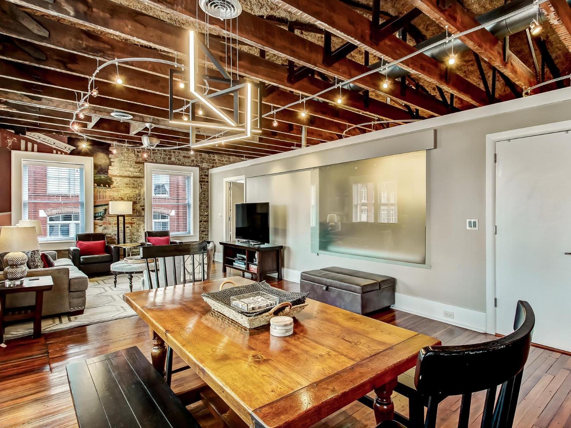 Appartement Broughton Corner Loft à Savannah Extérieur photo